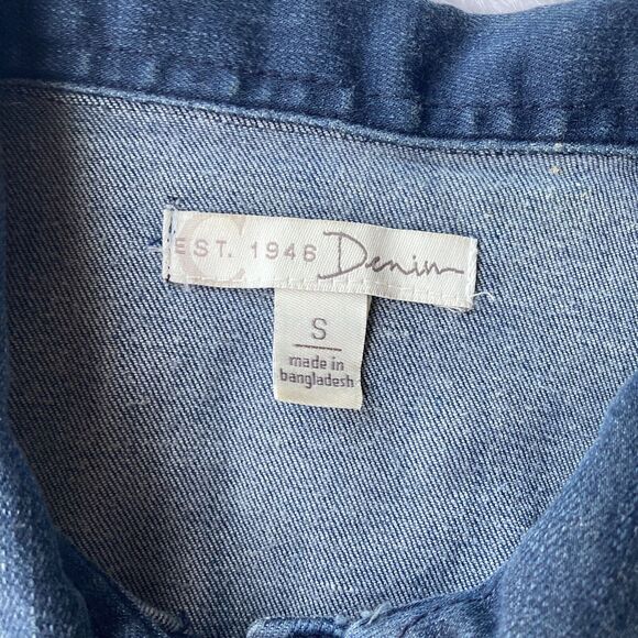 Cato EST 1946 Jean Vest Sz S Denim Stretch Fringe Hem Button Front Blue Casual - Picture 4 of 9